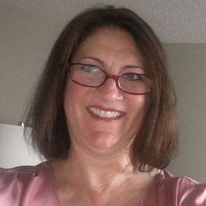 Meet your Posher, Marci